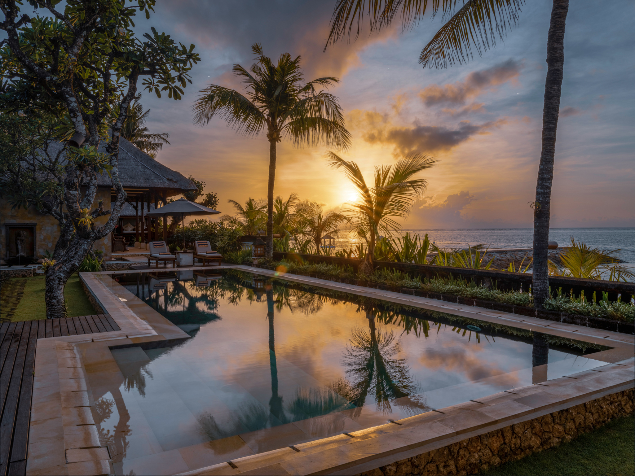 Villa Cemara - Sunset by the pool - Villa Cemara, Sanur, Bali